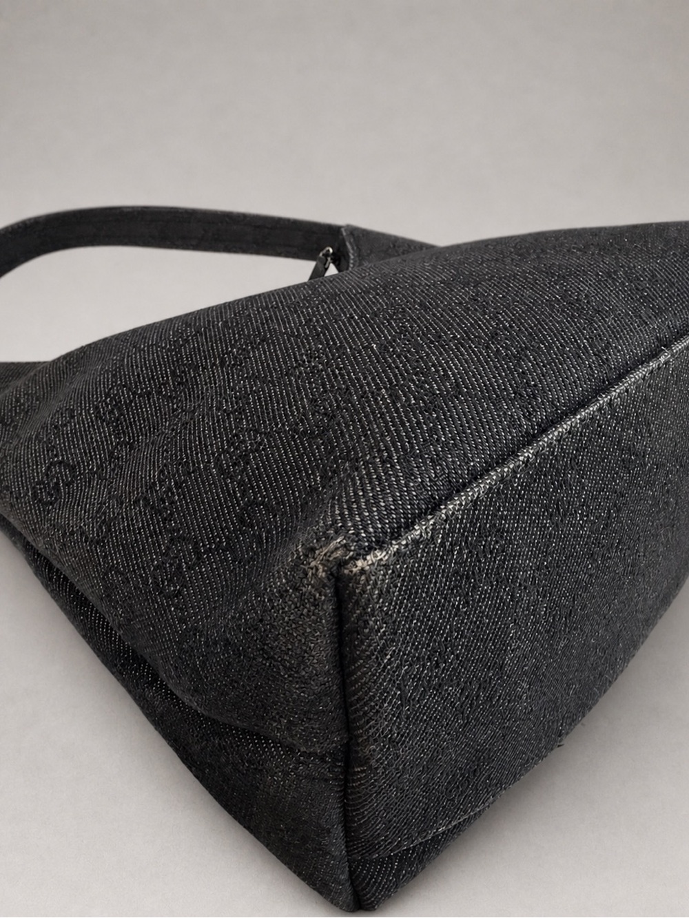 Gucci GG Denim Small Hobo + Fenim Open Toe Mule Set - Picture 6 of 16